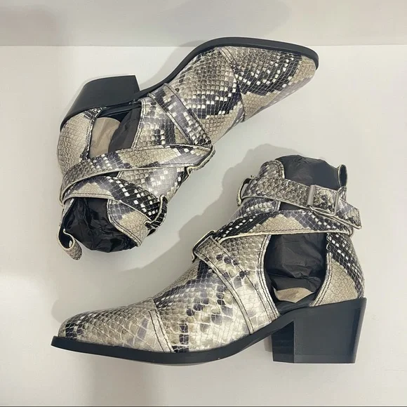 All Saints Darcy Pointed Toe Bootie
